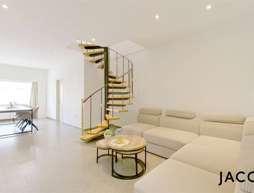                                         Woning te koop in Niel, € 299.000
