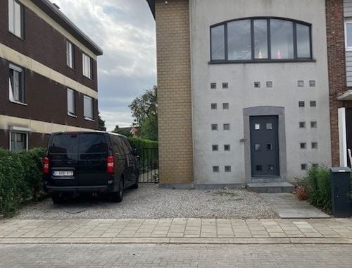                                         Woning te koop in Ekeren, € 595.000
