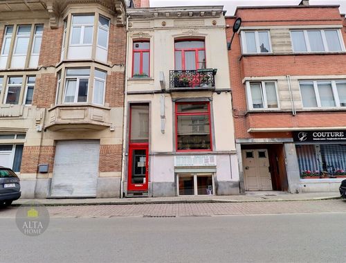                                         Gemengd gebruik te koop in Sint-Lambrechts-Woluwe, € 630.000
