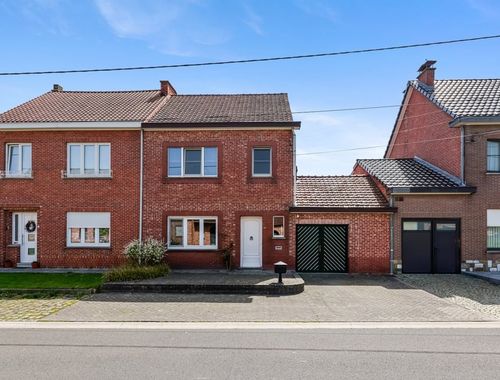                                         Maison à vendre à Brustem, € 239.000
