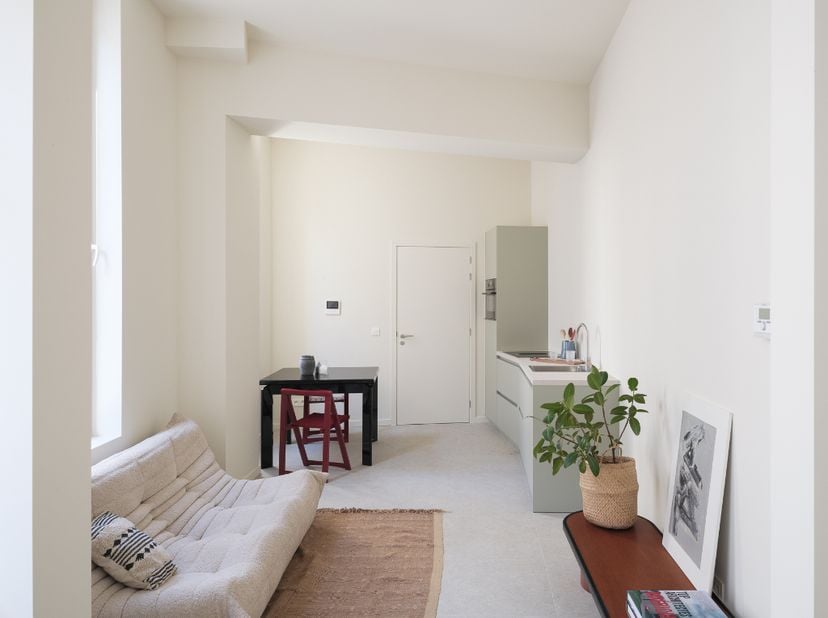 Kwaliteitsvol gerenoveerd appartement nabij de Coupure en het Sint-Elisabeth Begijnhof<br />
<br />
Op een toplocatie achter de Coupure en op minder d