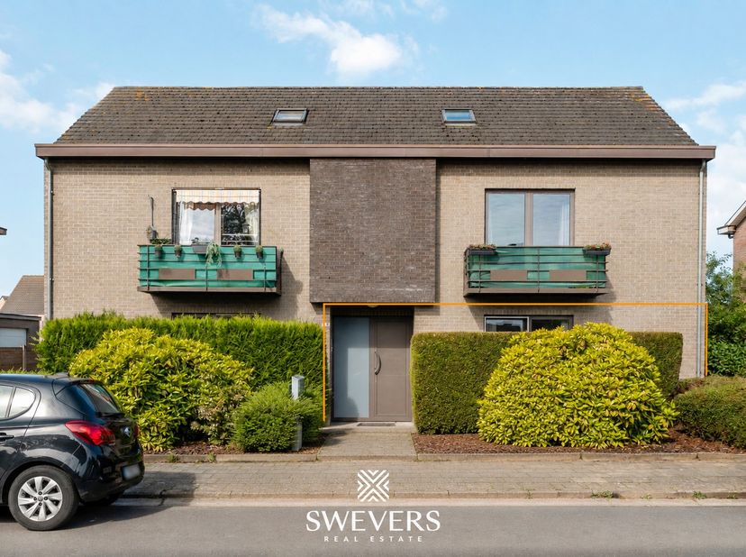 Voor meer info en foto’s, surf naar www.swevers.be – Instapklare studio op het gelijkvloers, gelegen in een rustige residentie aan Valkenborch 16 C in