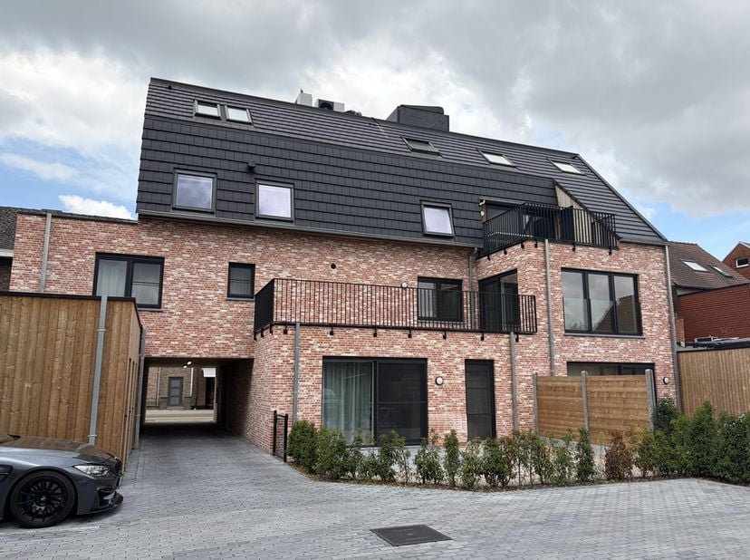 Op zoek naar een modern, energiezuinig en instapklaar appartement op een uitstekende locatie? Dit prachtige nieuwbouwappartement in het charmante Asse