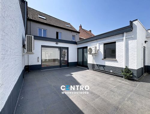                                         Handelspand met woonst te koop in Ledegem, € 339.000

