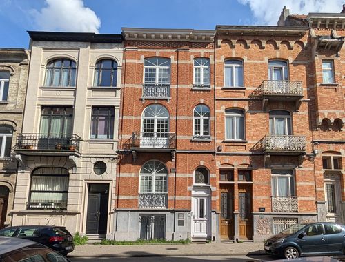                                         Woning te koop in Schaarbeek, € 845.000
