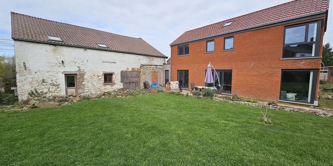 Huis te koop in 7120 Estinnes-au-Mont