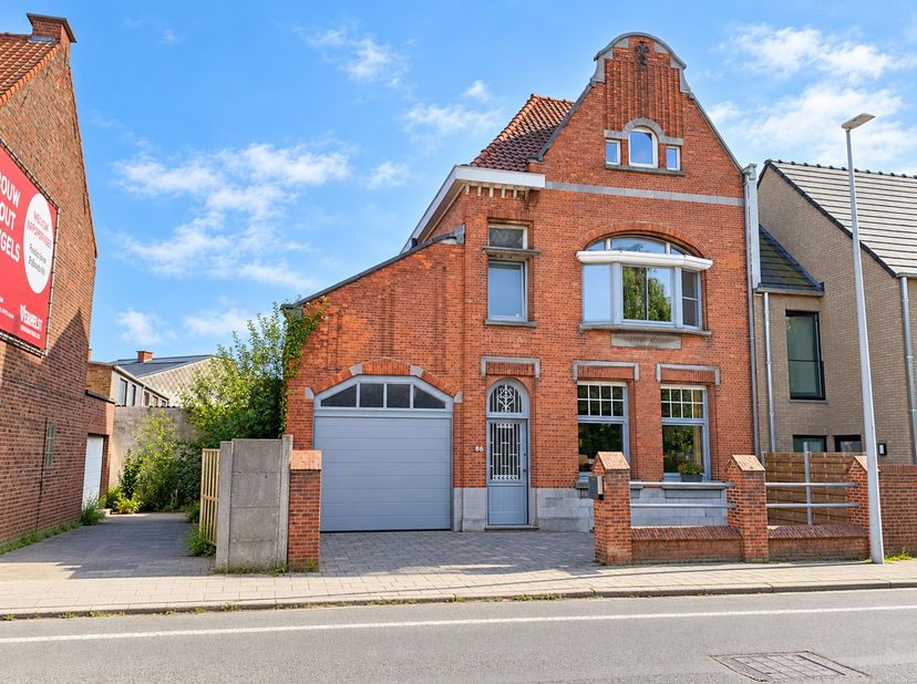 Huis te koop in Geluwestraat 86,
                    8940 Wervik