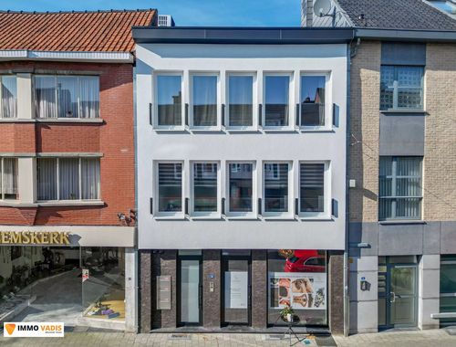                                         Handelszaak te koop in Lanaken, € 617.000
