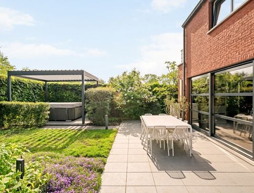                                         Woning te koop in Zwijnaarde, € 958.000
