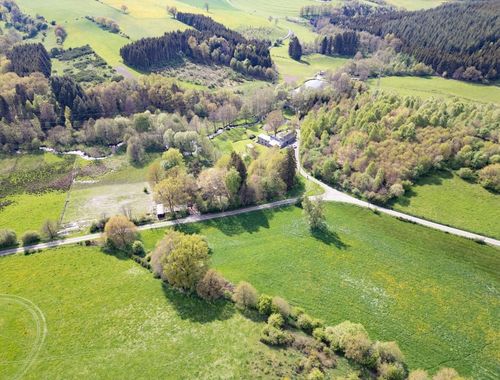                                         Recreatiegrond te koop in Bertogne, € 800.000
