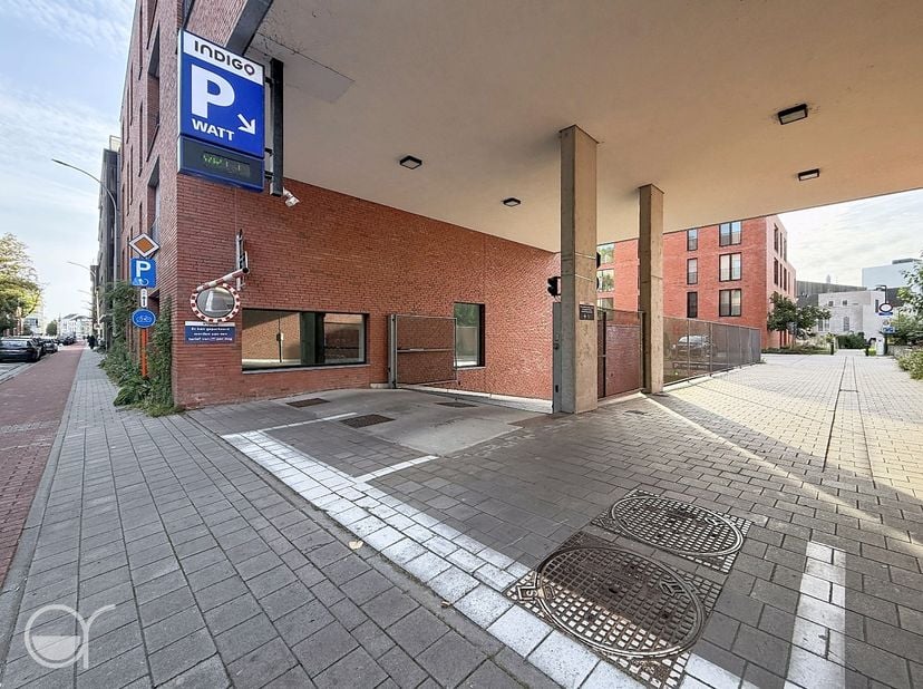 Garage te koop in Nieuwewandeling 64 - 2.48,
                    9000 Gent