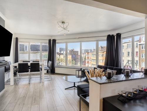                                         Appartement à vendre à Ganshoren, € 239.000
