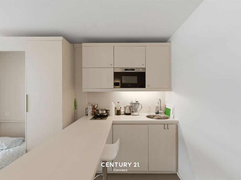 Residentie Archiv 01, een studentencomplex gekend om zijn rustige ligging, maatwerk en ruimte optimalisatie. UNIT 0312 is gelegen op de derde verdiepi
