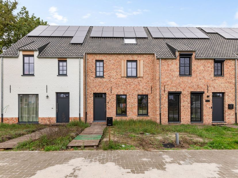 Huis te koop in Hordestraat 8,
                    3920 Lommel