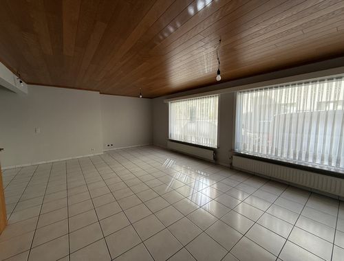                                         Gelijkvloers app. te huur in Tielt, € 680
