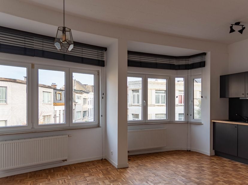 Appartement te huur in Helmstraat 160 bus 201,
                    2140 Borgerhout
