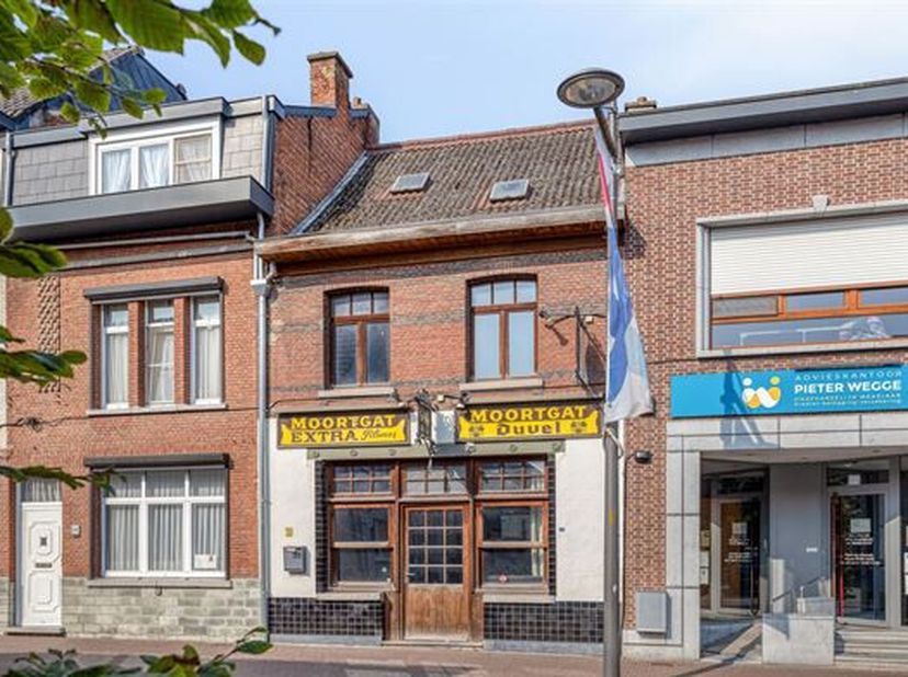 Bien professionnel à vendre
                    à 2870 Breendonk