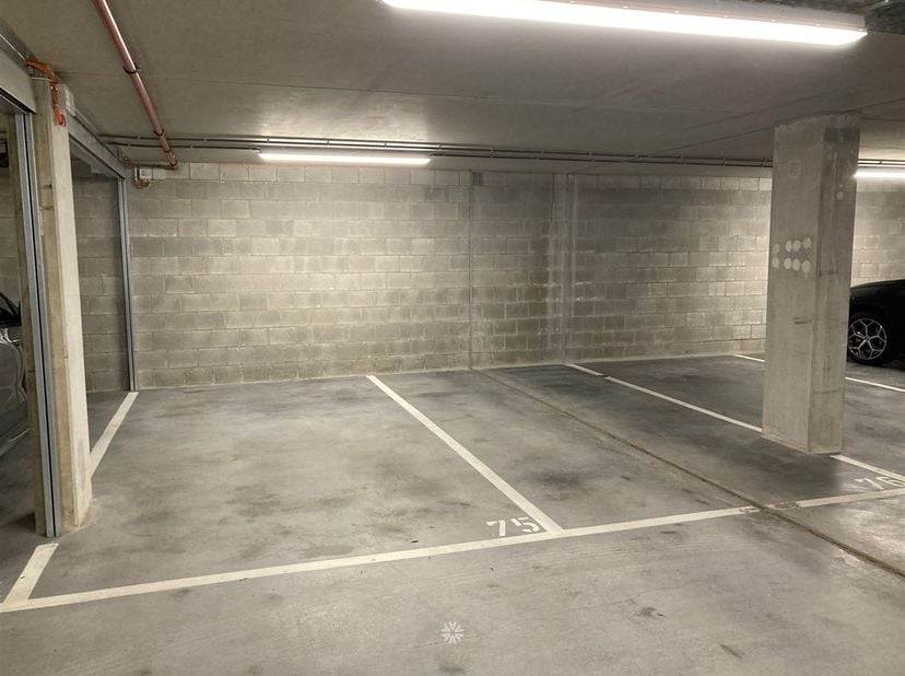 Audenarde – Vous recherchez une place de parking souterraine à Scheldekop, à Audenarde ? <br />
Alors cette annonce pourrait vous intéresser. <br />
<