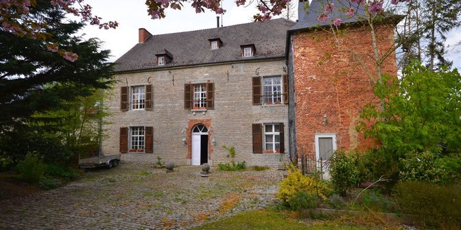 Huis te koop in 5660 Couvin