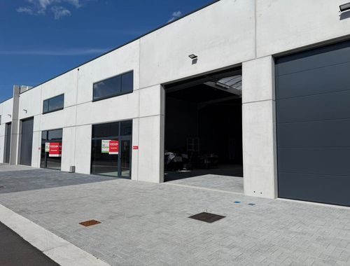                                         Bedrijfsgebouw te koop in Ichtegem, € 363.500

