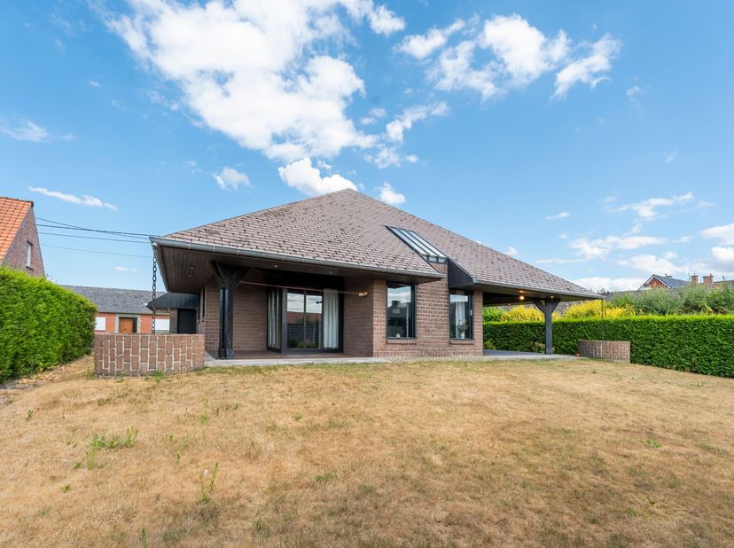 Huis te koop in Klijtestraat 9/1,
                    8906 Elverdinge