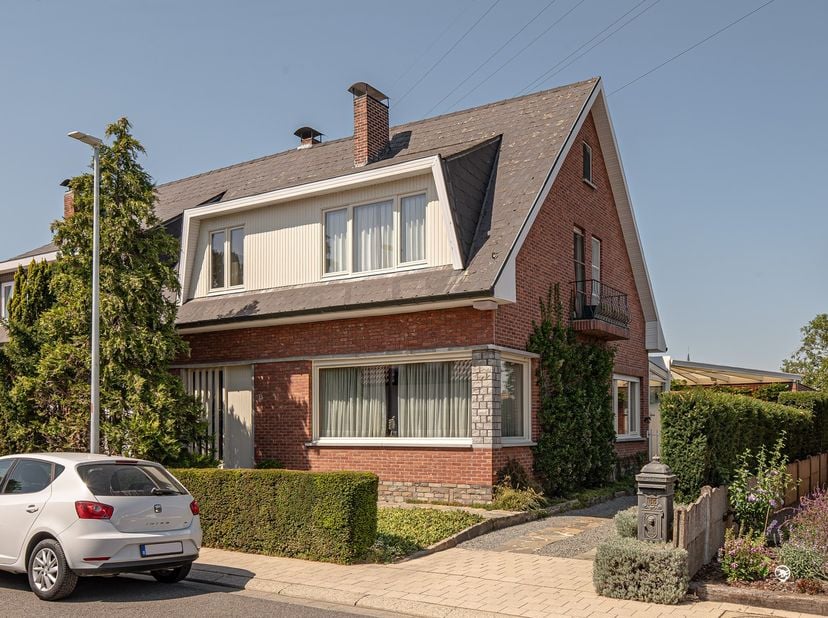 Huis te koop in Ringstraat 33,
                    2560 Kessel
