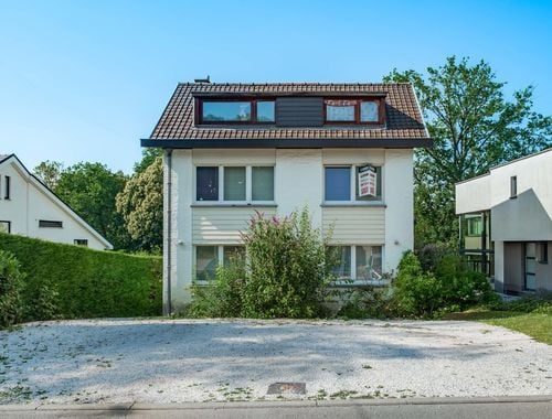                                         Villa te koop in Rixensart, € 770.000
