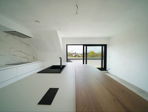                                         Appartement à vendre à Montigny-le-Tilleul, € 349.500
