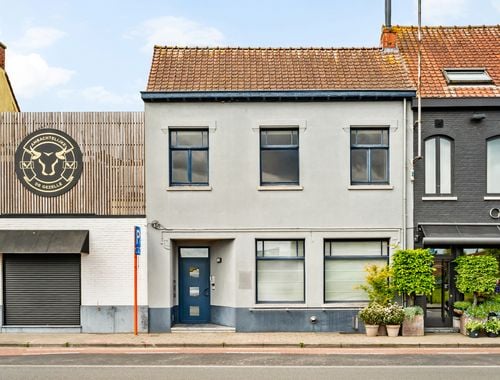                                         Gemengd gebruik te koop in Deinze, € 250.000
