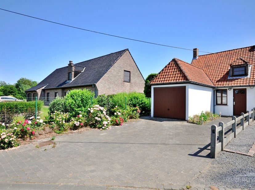 Maison à vendre à Kontrijnstraat 14,
                    9690 Berchem