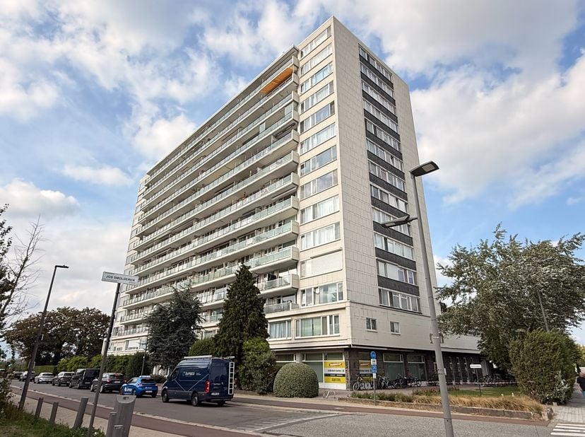 Appartement te huur in Van der Sweepstraat 5,
                    2000 Antwerpen