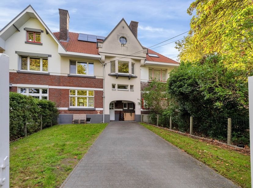 Huis te koop in Binnenlaan 21,
                    3600 Genk