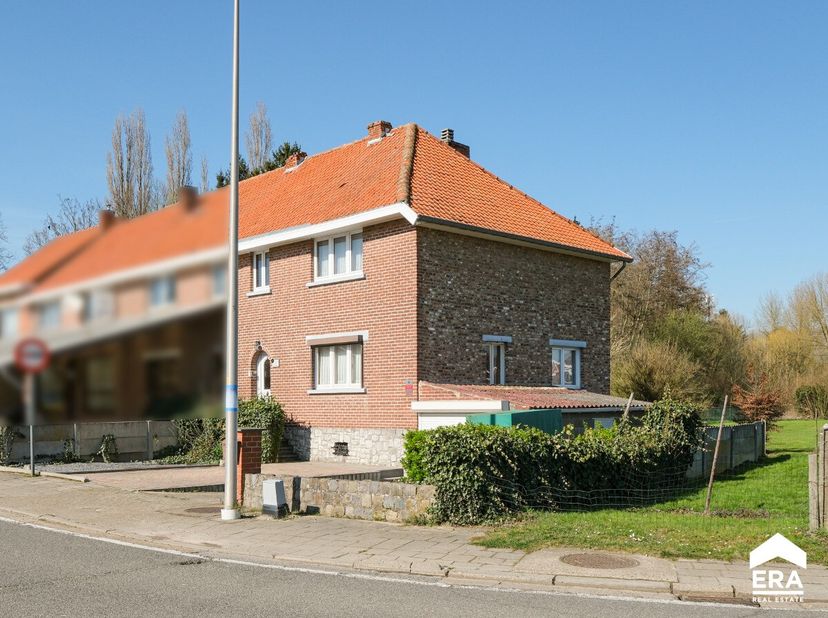 [[ CE BIEN PARTICIPE À LA JOURNÉE MAISONS OUVERTES ERA LE 13/6 DE 9:30 À 10:30 ]]<br />
Ce bien participe à la Journée Maisons Ouvertes ERA. Visitable