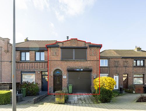                                         Maison à vendre à Borgerhout, € 210.000
