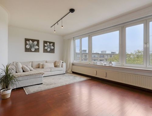                                         Dakappartement te koop in Wilrijk, € 225.000
