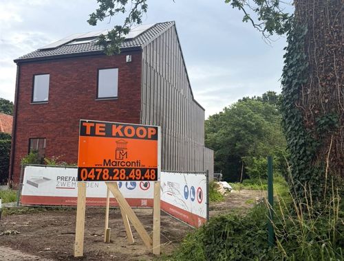                                         Terrain à bâtir à vendre à Hemiksem, € 239.000
