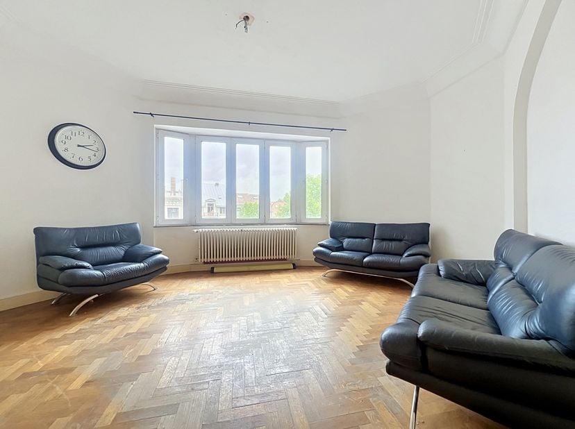 Appartement te koop
                    in 1030 Schaarbeek