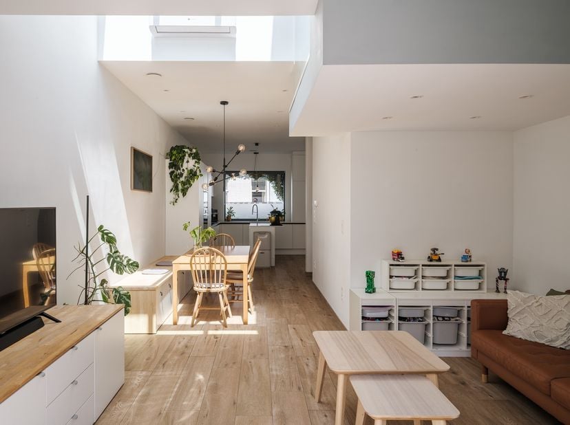 Bent u op zoek naar een energiezuinige woning die voorzien is van alle nieuwe technieken,3 slaapkamers en een stadstuin?&amp;nbsp;<br />
Dan is deze wonin