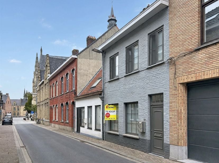 Huis te koop in Sint-Janskruisstraat 7,
                    8970 Poperinge
