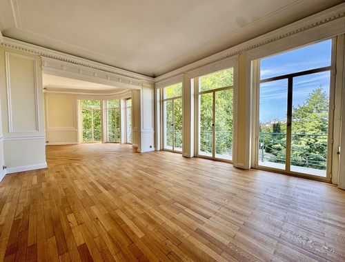                                         Appartement à louer à Bruxelles, € 3.500
