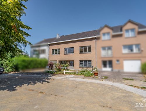                                         Woning te koop in Waterloo, € 845.000
