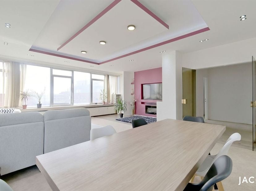 Appartement à vendre
                    à 2018 Antwerpen