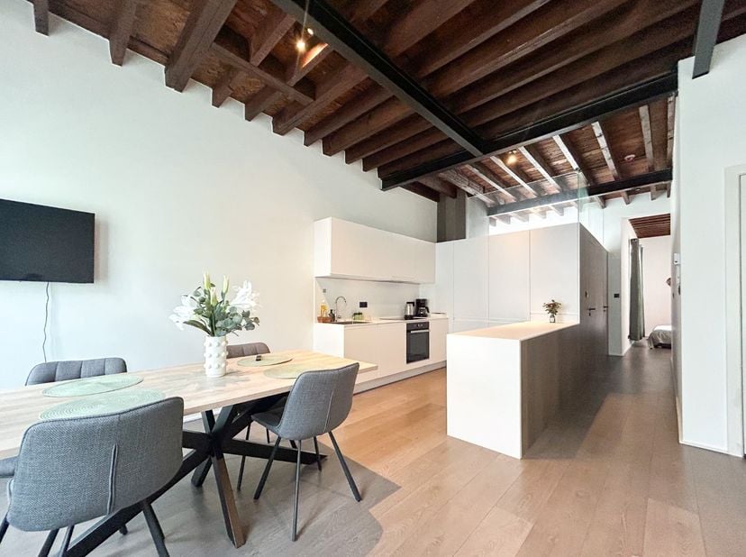 Appartement à vendre
                    à 2000 Antwerpen