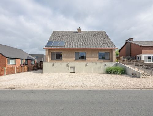                                         Woning te koop in Neerpelt, € 349.000
