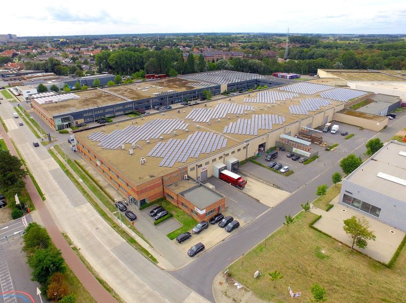 Bien professionnel à vendre
                    à 8000 Brugge