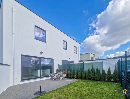                                         Maison à vendre à Terhagen, € 465.000
