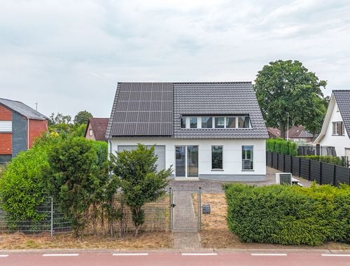                                         Woning te koop in Beringen, € 649.000
