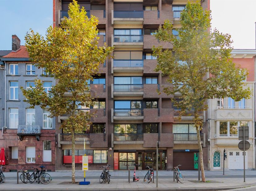 Appartement te koop in Italiëlei 149 bus V2,
                    2000 Antwerpen