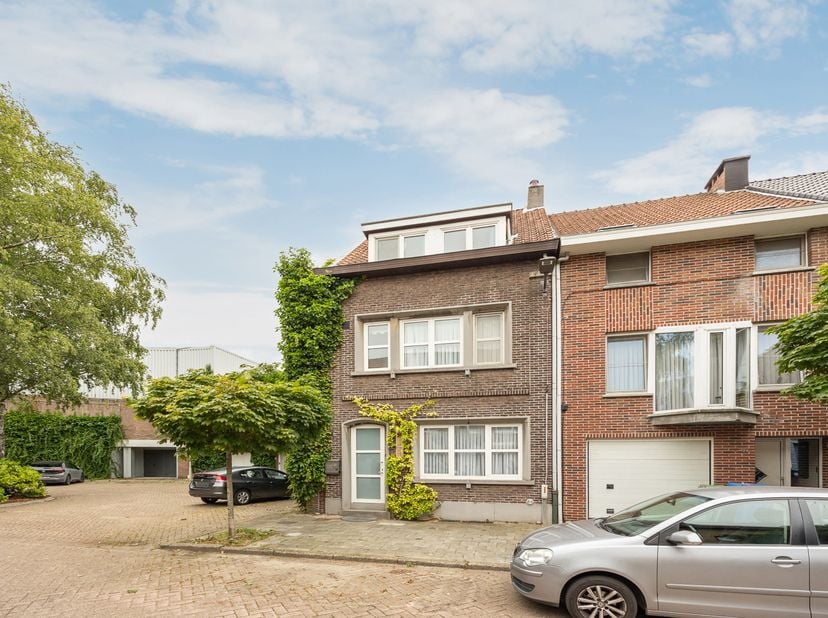 Maison à vendre
                    à 2170 Merksem