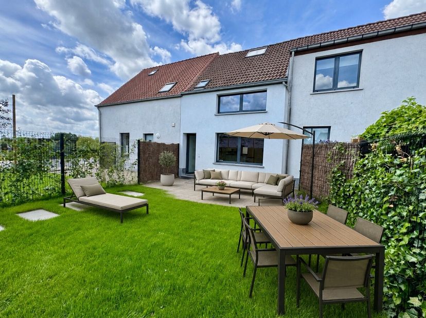 À louer : Maison prête à emménager avec jardin à MaleizenVous êtes à la recherche dune maison lumineuse dans un emplacement facilement accessible ? Ce